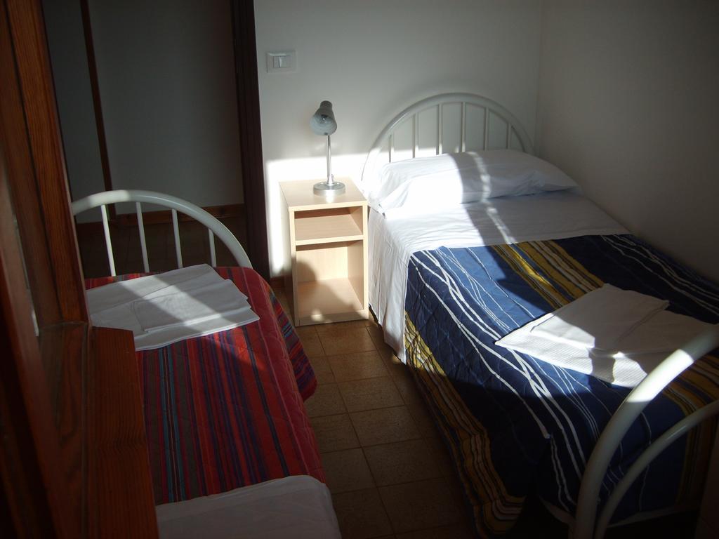 Amanda Appartamenti Trilocali Lido Adriano Chambre photo